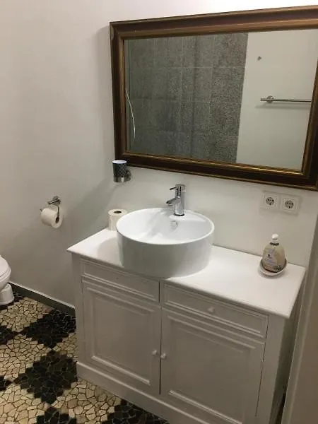 Mehrbett-Apartment 1 Citynah, Einfache Ausstattung Hamburk Apartmán