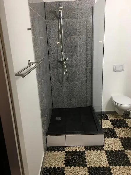 Mehrbett-Apartment 1 Citynah, Einfache Ausstattung Hamburk Německo
